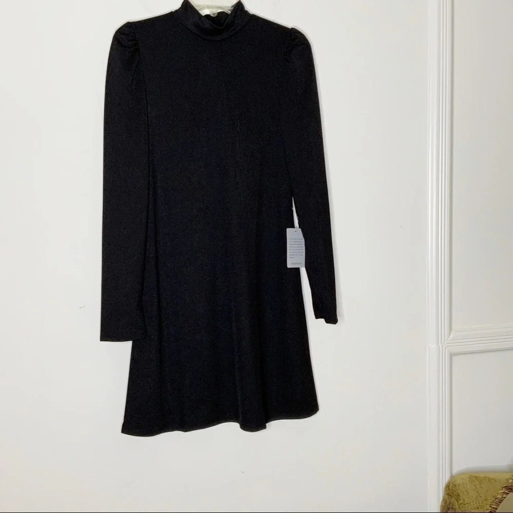 VANITY ROOM Mock neck puff shoulder dress M - Picture 4 of 4